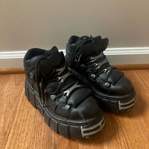 New Rock Ankle Boot Platforms Size 6